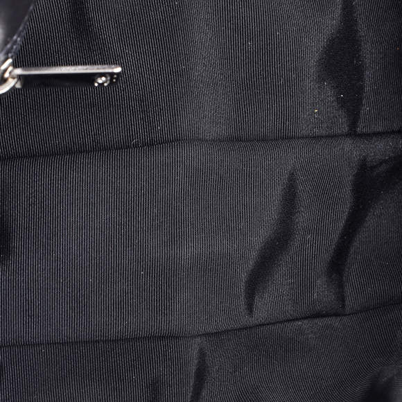 Chanel Medium Running Chain Around Flap Bag Quilted Crumpled Calfskin - Picture 6 of 6